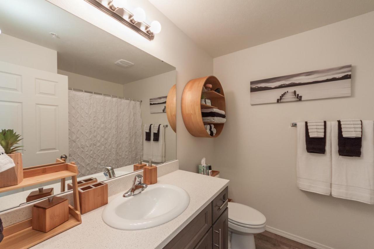 Modern And Stylish King Bed Wifi Free Parking Appartement Spokane Valley Buitenkant foto